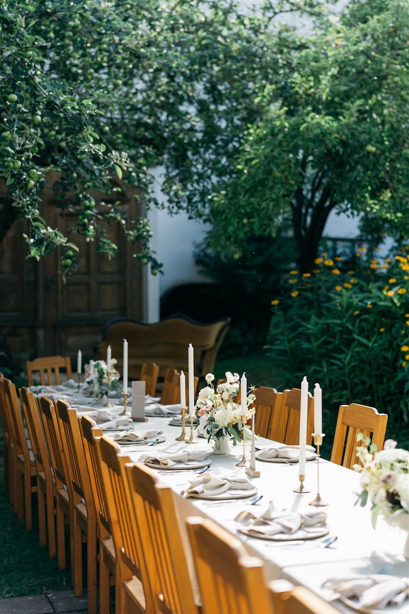 formfrei Geschirr auf unserer Hochzeitstafel 2022