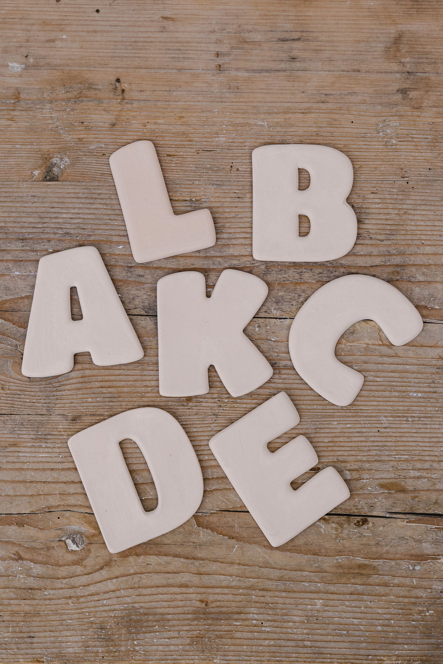 Ceramic wall letters Joyful - large